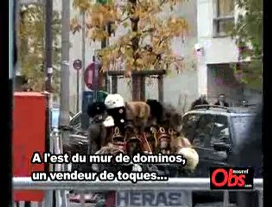 Berlin J-2: un mur de dominos divise la ville