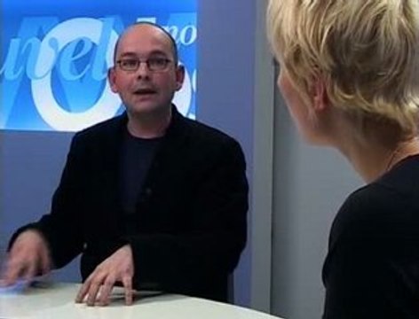 PAR ICI LES SORTIES Interdit aux moins de 18 ans