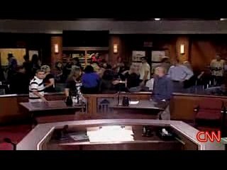 Une émission interrompue par le séisme en Californie