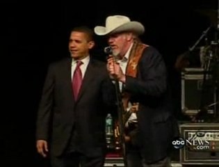 Clinton a le blues, Obama chante de la country au Texas