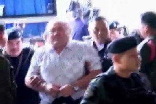 Задержан самолет из КНДР с 35 тоннами оружия на борту