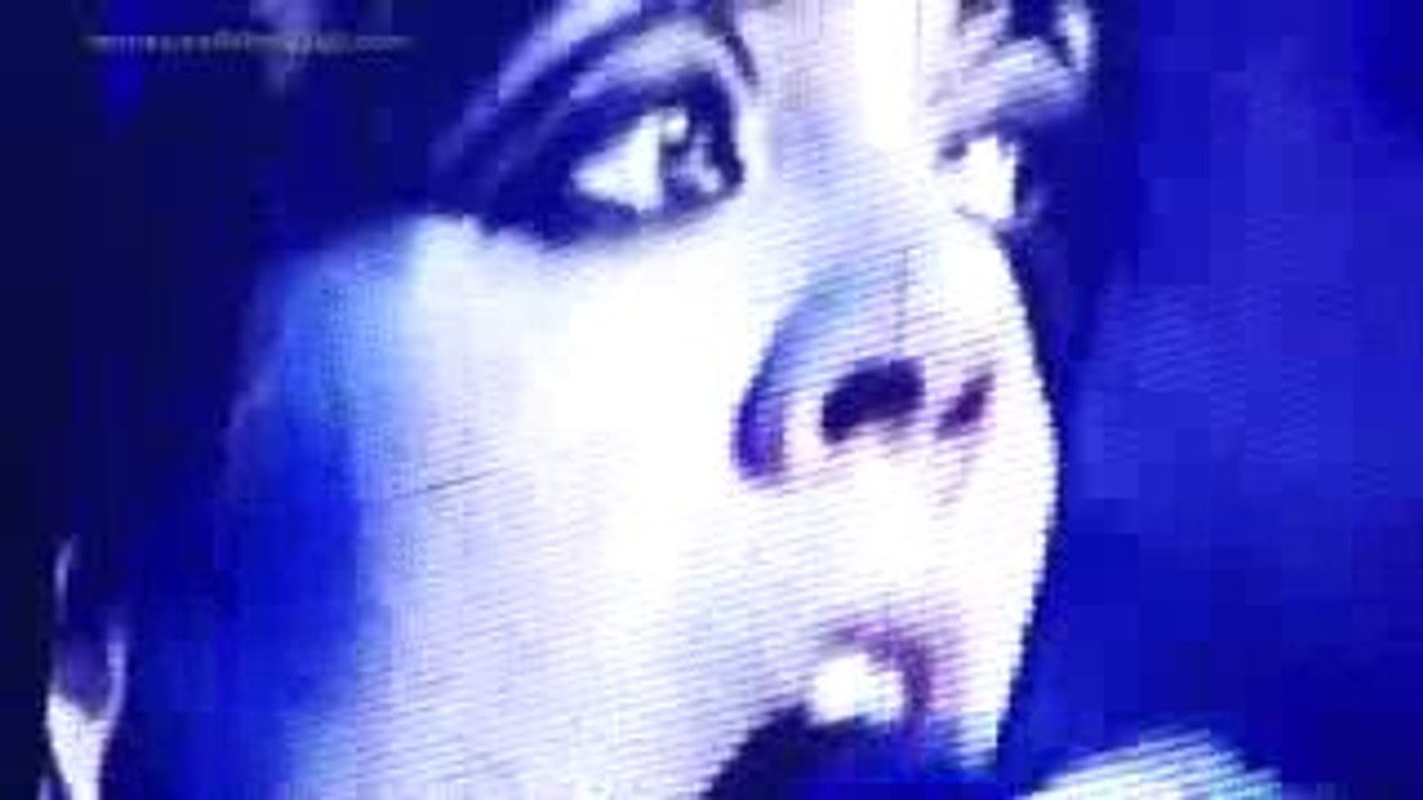 Lily Allen - Live at the Liverpool Echo