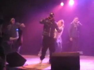 1ère partie de Médine - "Je me présente pas" Madjin