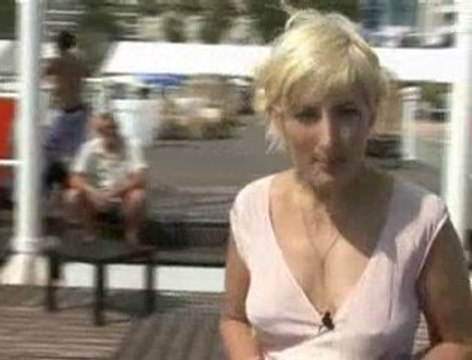 Charlotte à Cannes, J8. Regards sur le monde