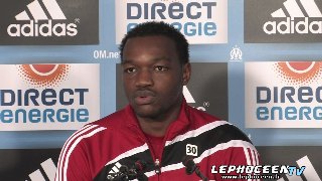 Steve Mandanda ne craint pas le froid !