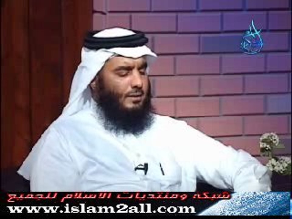 مقطع من سورة الحاقه للشيخ أحمد العجمي