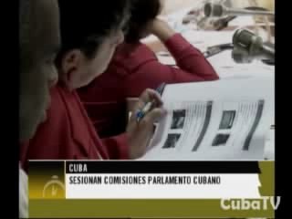 Se reúnen diputados en comisiones permanentes