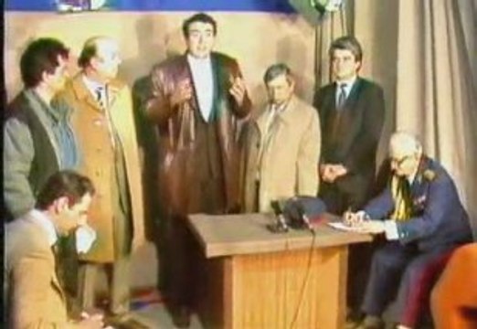 Romanian Revolution Live TVR - 22 Dec.1989.cd4