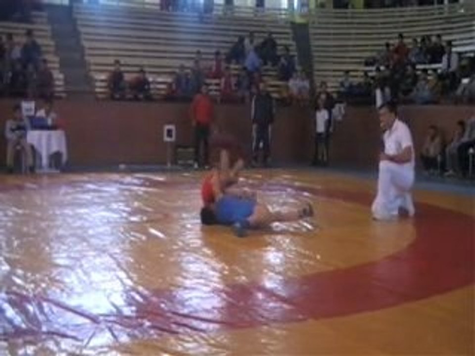 Süme İlköğretim okulu Türkiye Güreş Şampiyonası Elemeleri