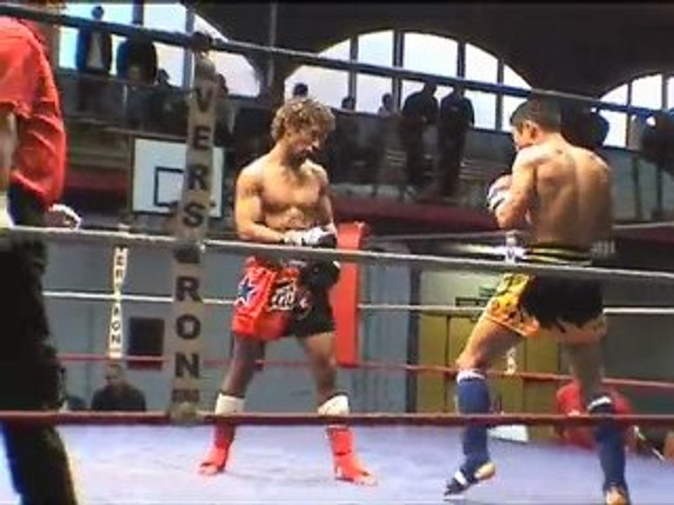 KICK-BOXING | 1/2 finale IDF Classe B 2009 Seb