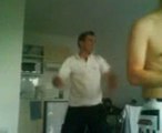 Greg et Niko jouent au Baseball Wii 5min