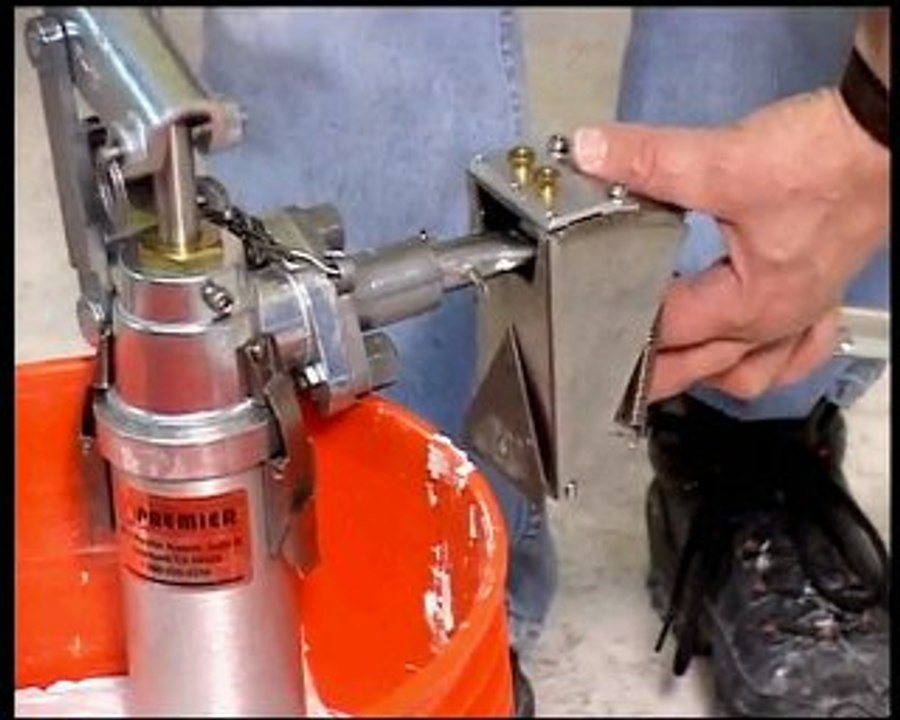 utilisation machine a joint (bazooka) Technimat