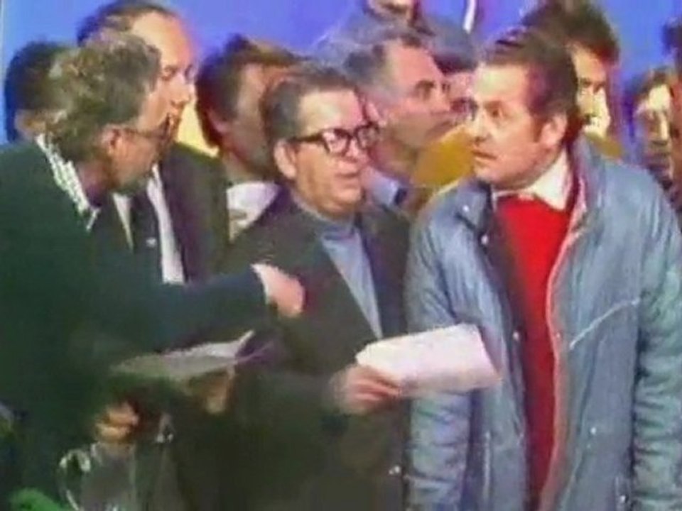 Romanian Revolution Live TVR - 22 Dec.1989.cd6