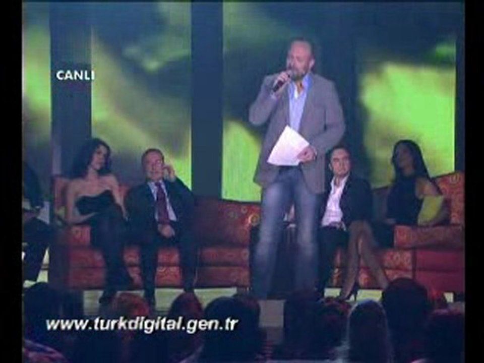 Beyaz Show  Halit Ergenç  CanLı Performans