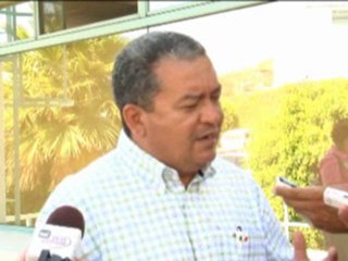 090928 basurero convertido en panteon