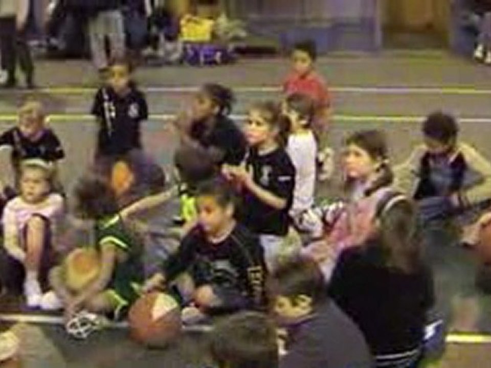 Kinder Noël basket