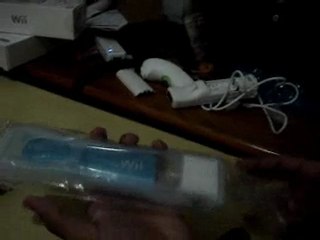 Unboxing do Wii Motion Plus e do nunchuk