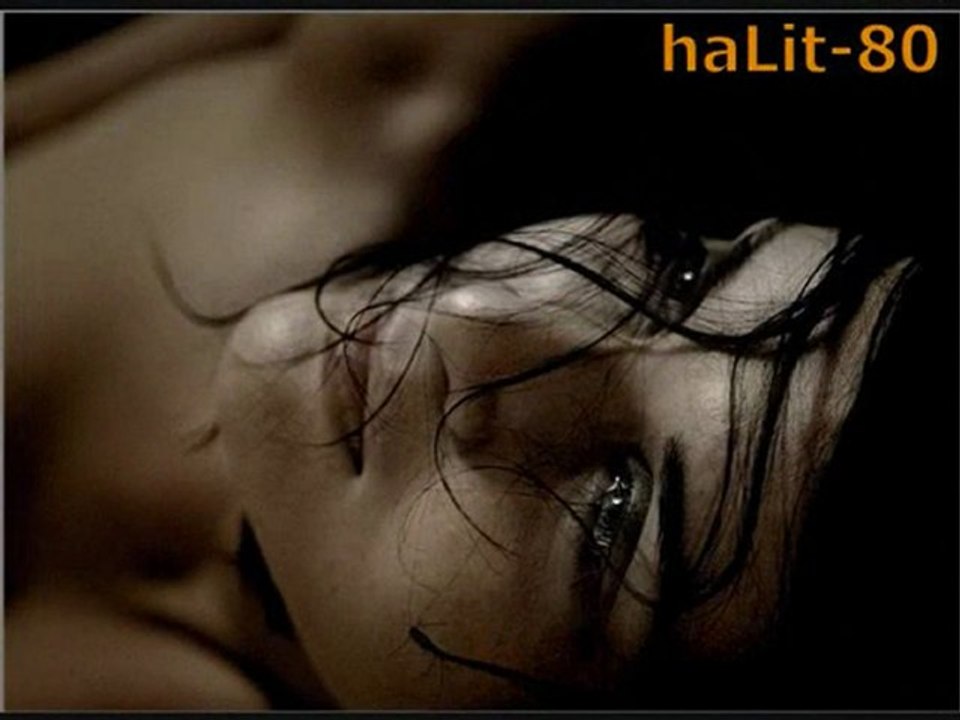 Tuğba Özerk - Doğum Günün Kutlu Olsun ( 2011 ALBÜM )