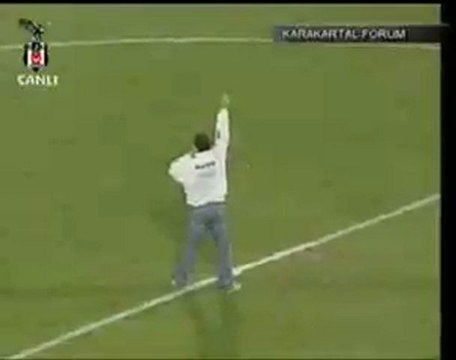 çArşı alen üçlü çektiriyor