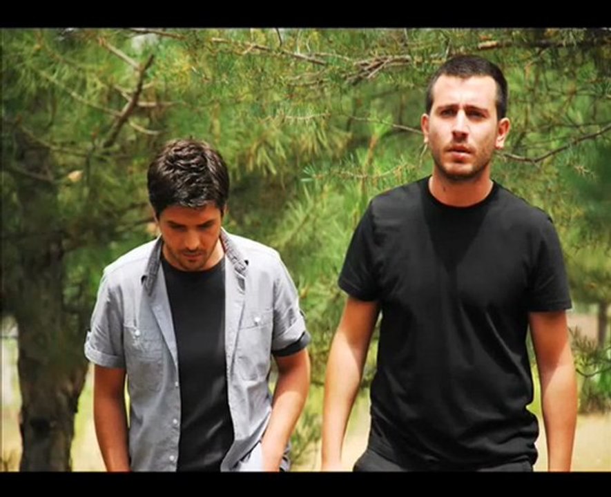 Demet Sağıroğlu Adını Sen Koy Yeni Klip