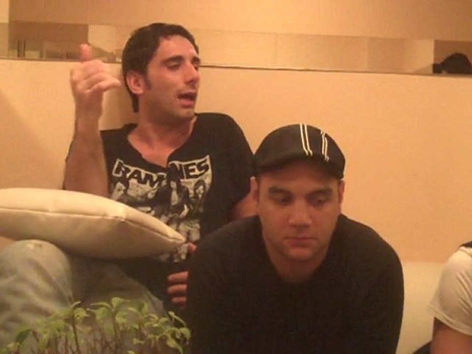 Oi ONIRAMA για το βίντεοκλιπ του κ.Ρήγου