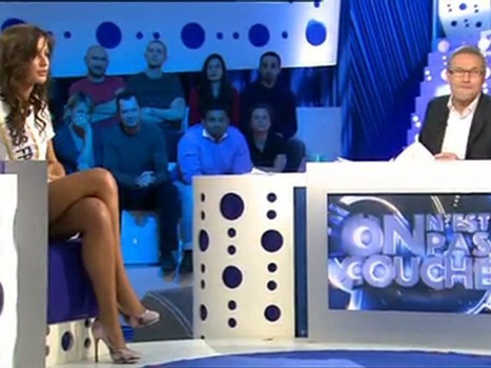 Miss France 2010 Malika Ménard chez Ruquier