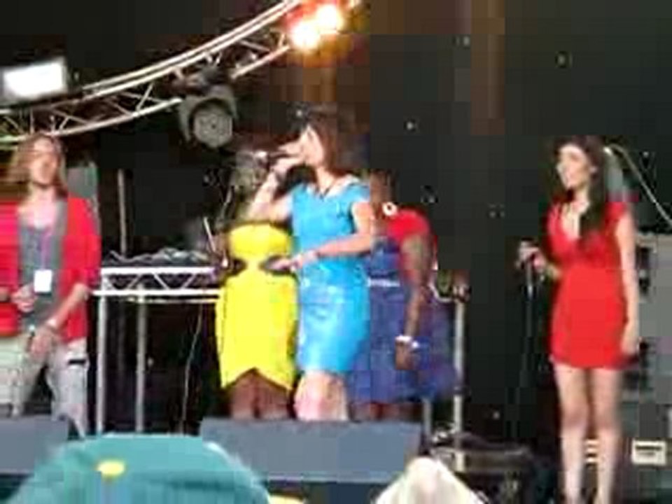 Beatbox woman