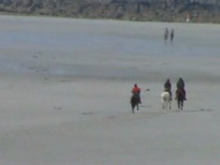Course sur la plage à Plouguerneau