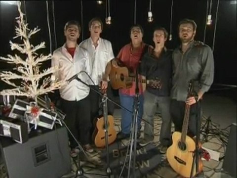 Promo MTV BRAND:NEW TAPETE NATAL 2009