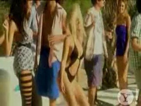 David Guetta & Akon - Sexy Bitch