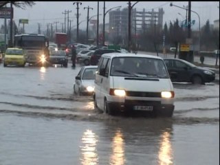 Edirne Yağmura Teslim Oldu