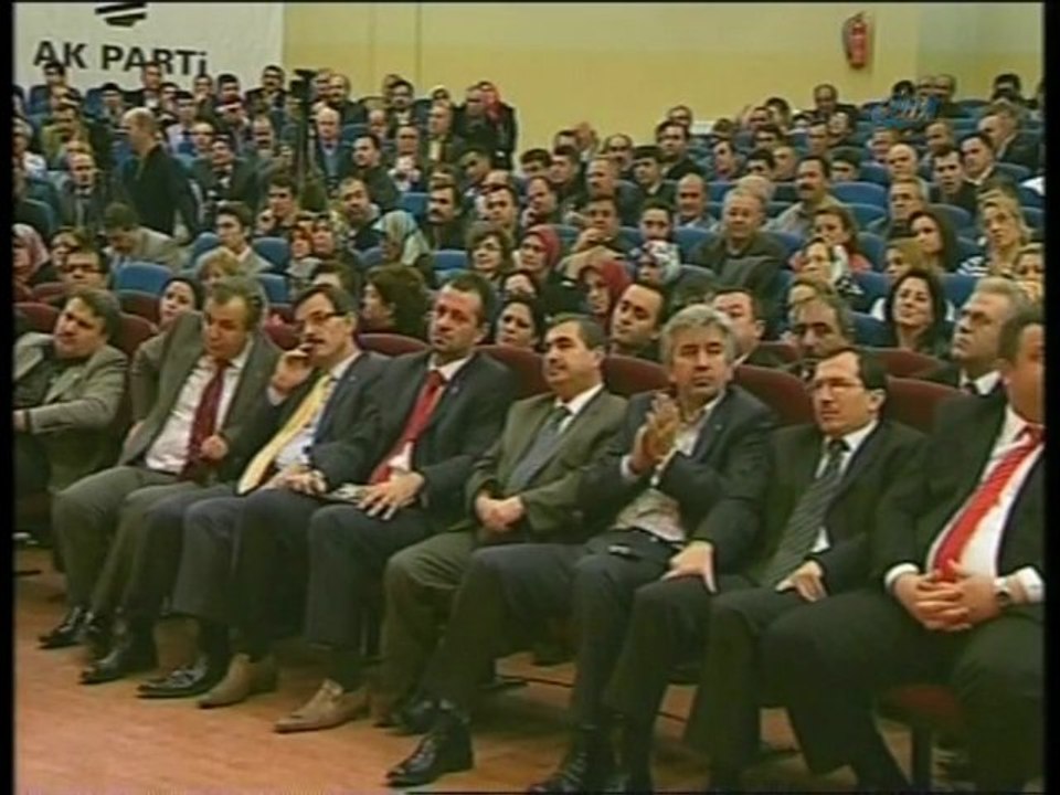Bülent Arınç'tan Baykal Ve Bahçeli'ye Ağır Eleştiriler
