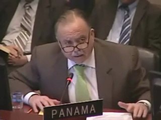 Embajador de Panamá ante la OEA habla sobre la democracia