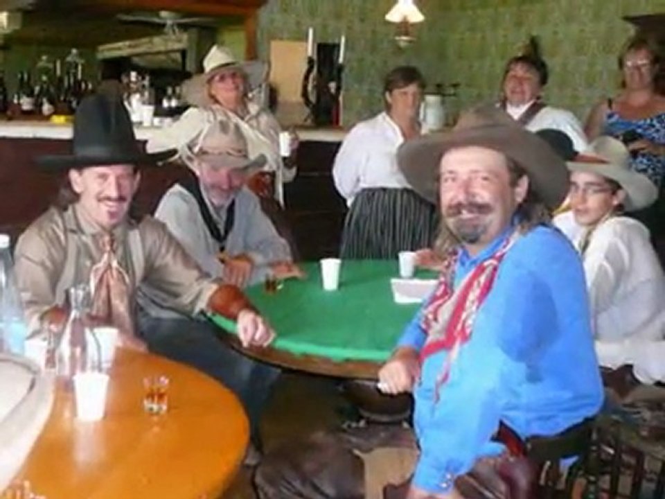 CLIP PHOTOS DE COUNTRY SHOW DE STEVE & HEATHER "ROLLMOPS"