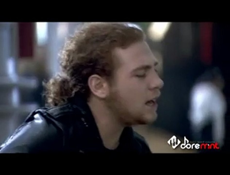 Furkan (Havuç) - Aşksın Sen Video Klip 2009