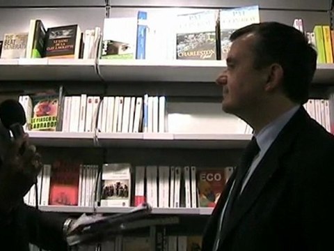 Yves JEGO 15 mois et 5 jours entre faux gentils et et vraix