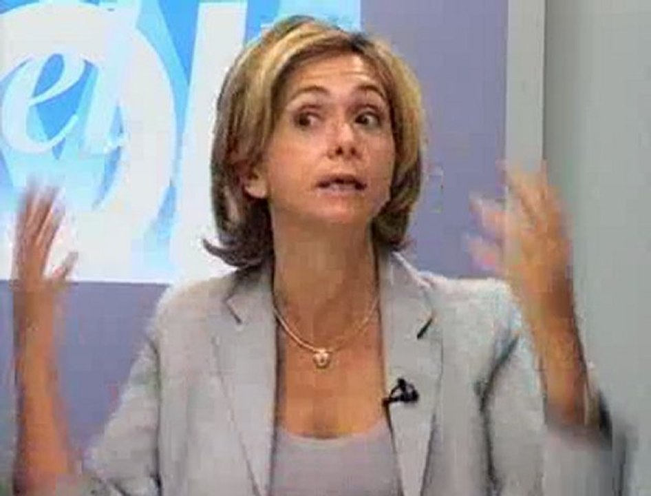 Débat: Valérie Pécresse face aux chercheurs(3/4)