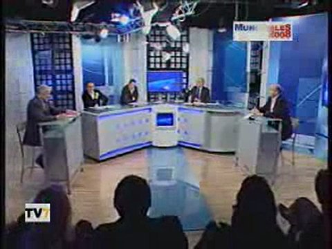 Quand Elkabbach retourne le bras d`honneur de Juppé