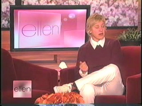 Une animatrice fond en larmes à cause de son chien