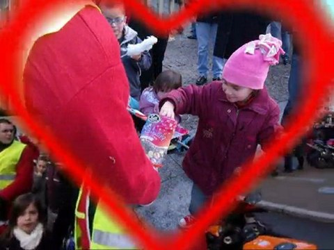 Balade des pères noël moto brest 2009, joyeuses fetes m 29 b