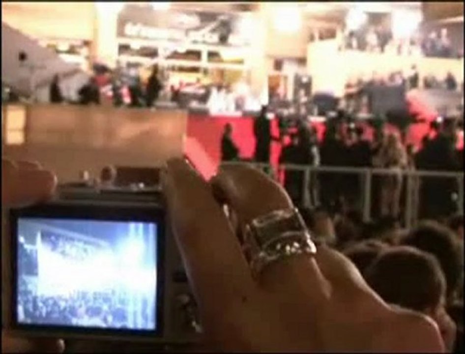 Charlotte à Cannes, J5. Bono: Bon anniversaire Cannes!