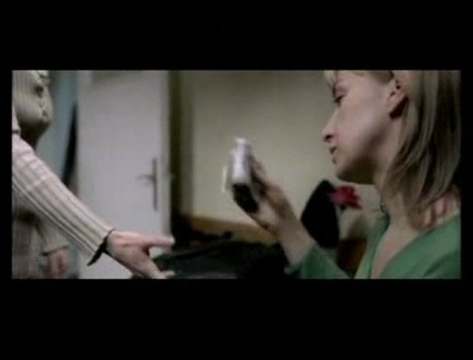 Cannes. 4 mois, 3 semaines et 2 jours. Un extrait