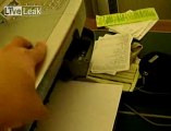 Un nid de fourmis dans une imprimante