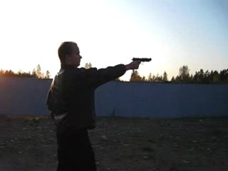 Finlande. Des images de l'auteur de la fusillade