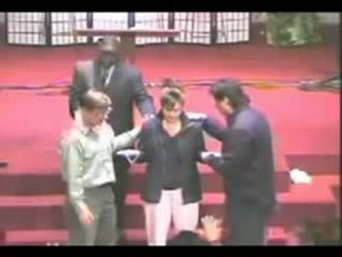 Quand Sarah Palin se faisait bénir contre Satan