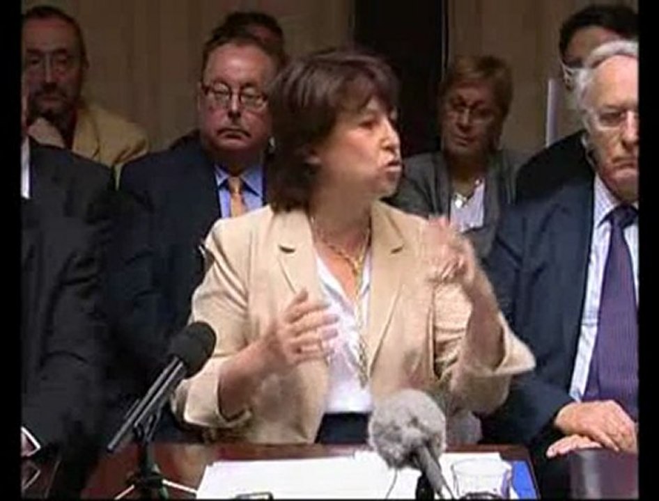 Martine Aubry présente sa contribution