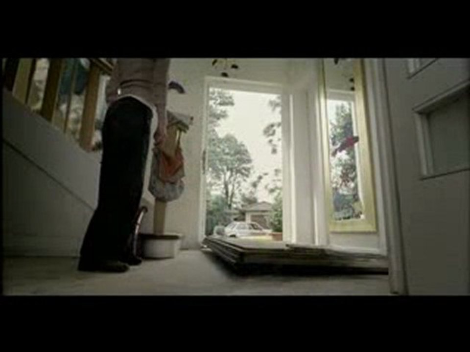 Le spot du gouvernement sur les dangers d'Internet