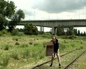 L'air pollué - debout les terriens - les petits debrouillard