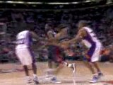 NBA LeBron James goes through Jason Richardson's legs to And