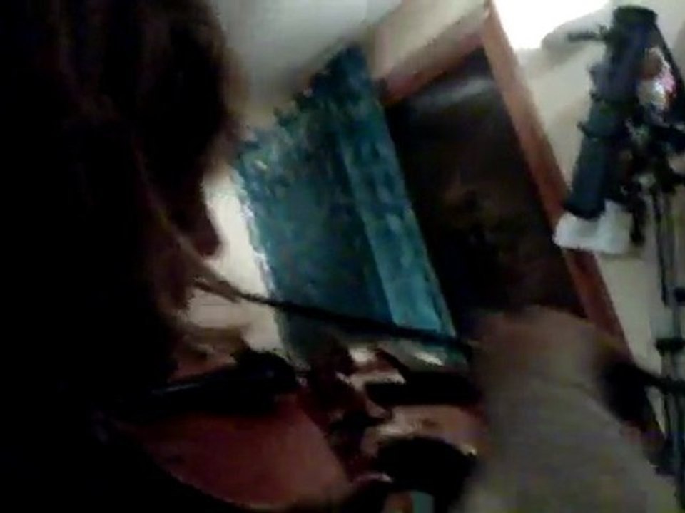 encore la Pounette au violon